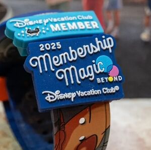 2025 Disney Vacation Club Membership Magic Beyond Magic Band Slider